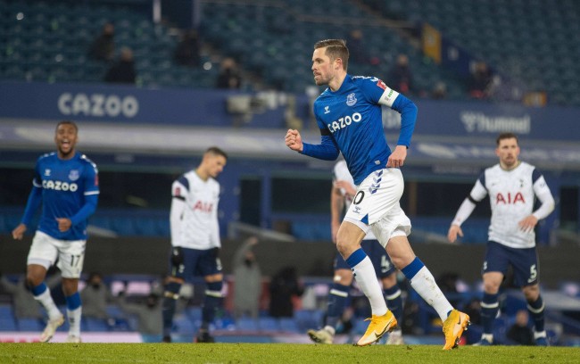 随着谈判的 随着谈判的